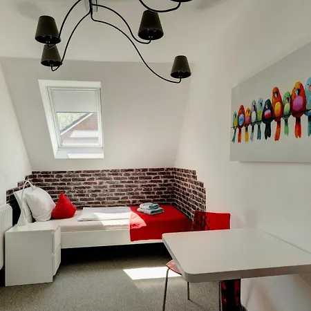 Haus Sorgenfrei, 900 M Vom Entfernt, Zentral Gelegen, Perfekt Fuer Familien & Freunde, Drei Schlafzimmer Λίμπεκ