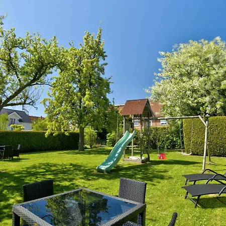 Haus Sorgenfrei, 900 M Vom Entfernt, Zentral Gelegen, Perfekt Fuer Familien & Freunde, Drei Schlafzimmer Διαμέρισμα *